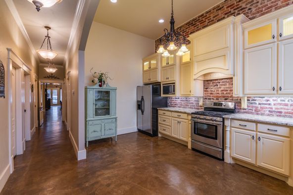 71 N Side Sq, Cooper, TX 75432